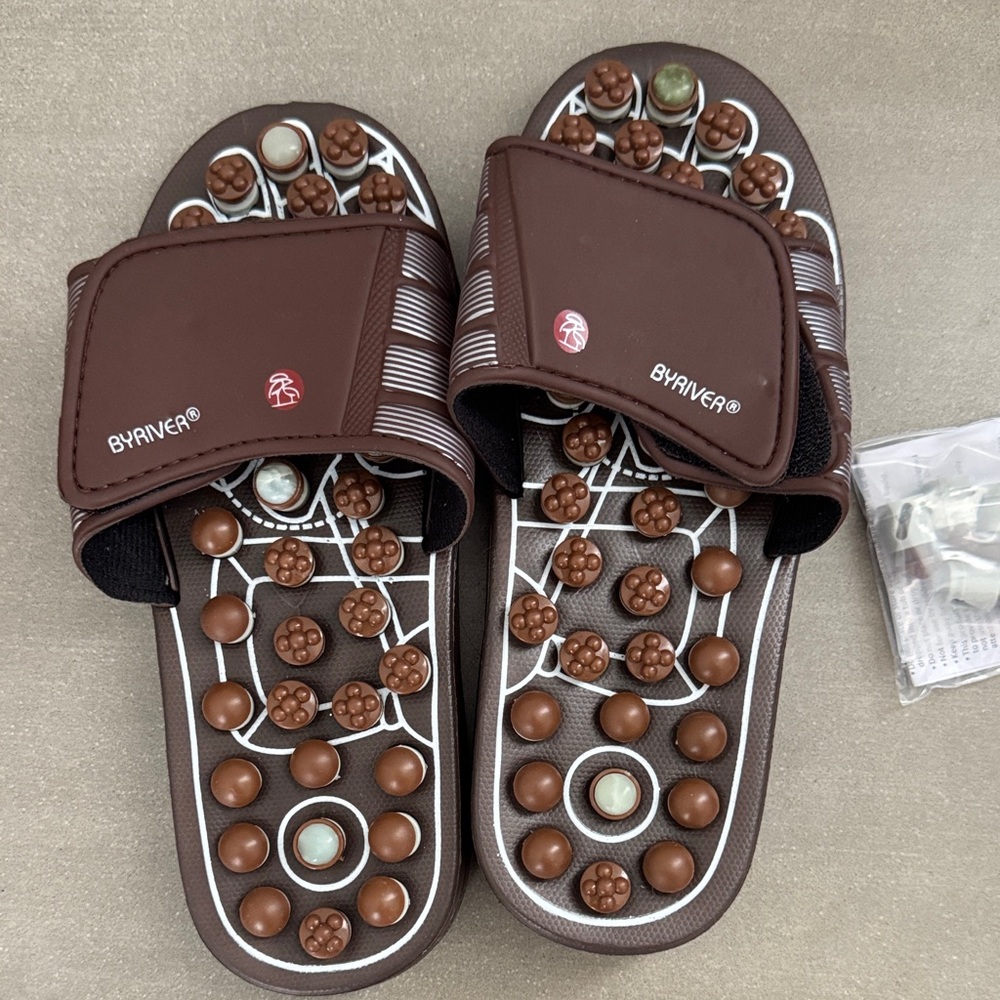 BYRIVER Jade Acupuncture Massage Slippers